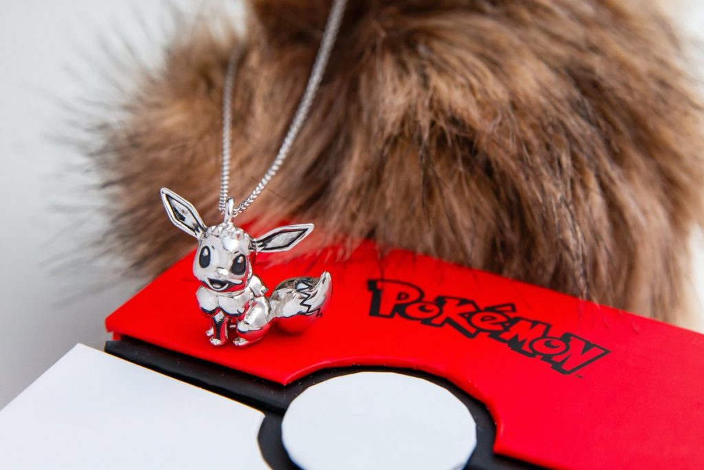 Pokemon X RockLove Eevee Earrings – RockLove Jewelry